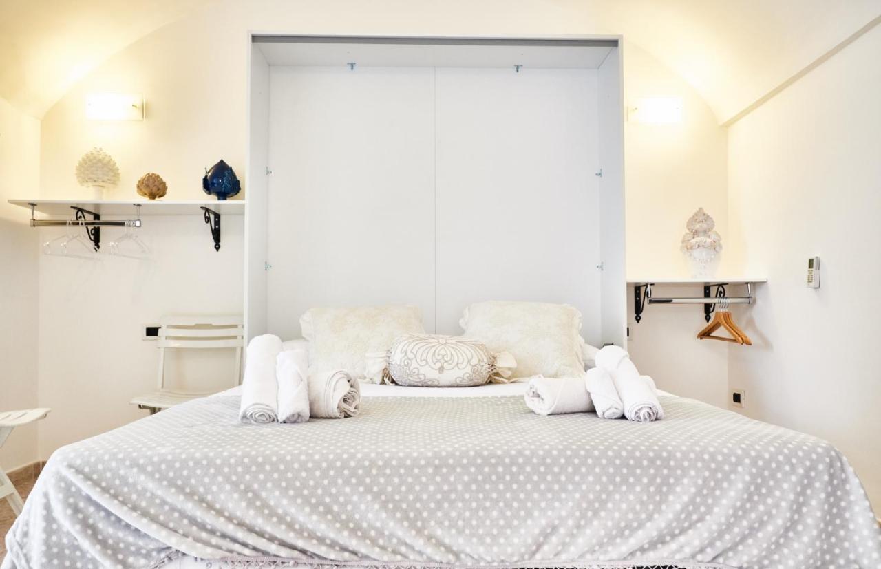 Balilla Guest House - Ostuni Centro - All Confort מראה חיצוני תמונה