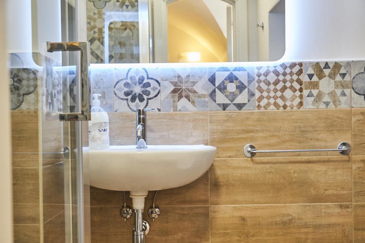 Balilla Guest House - Ostuni Centro - All Confort מראה חיצוני תמונה