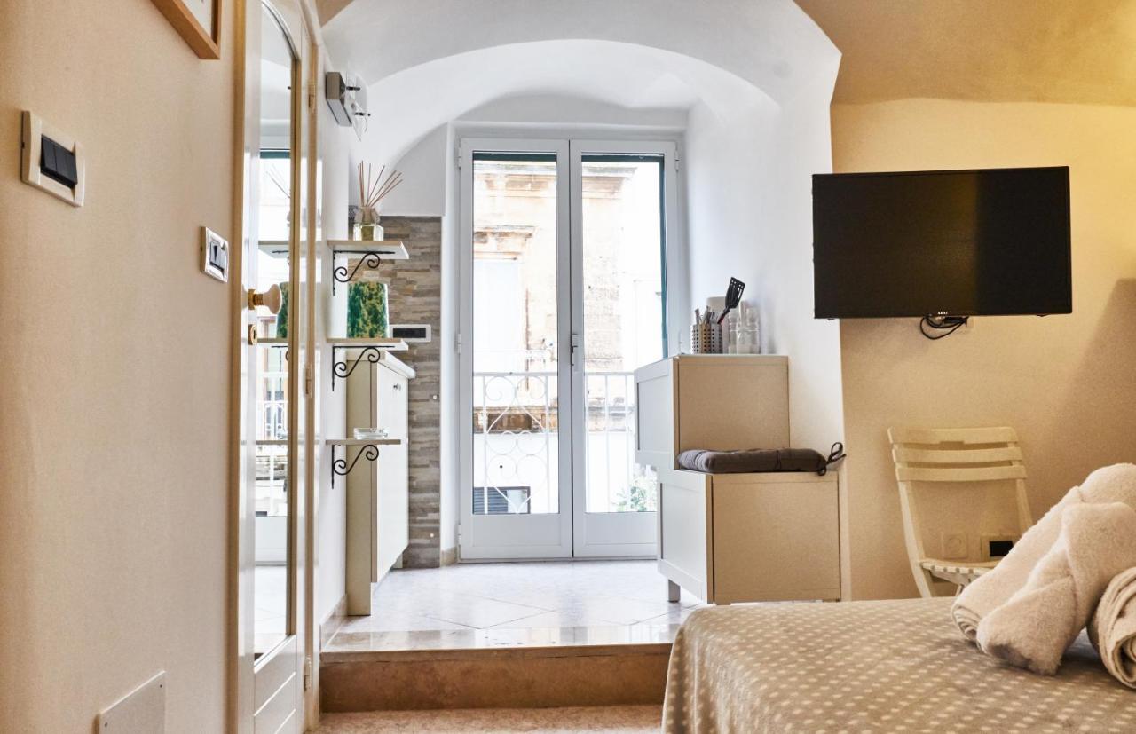 Balilla Guest House - Ostuni Centro - All Confort מראה חיצוני תמונה