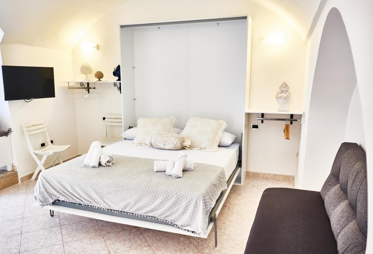 Balilla Guest House - Ostuni Centro - All Confort מראה חיצוני תמונה